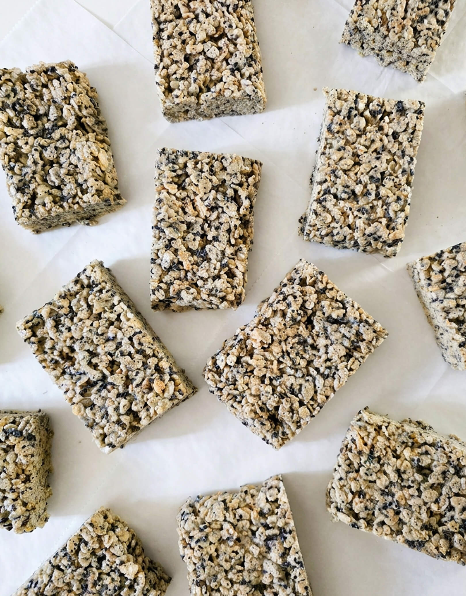 Black Sesame Crispies (6 bars)